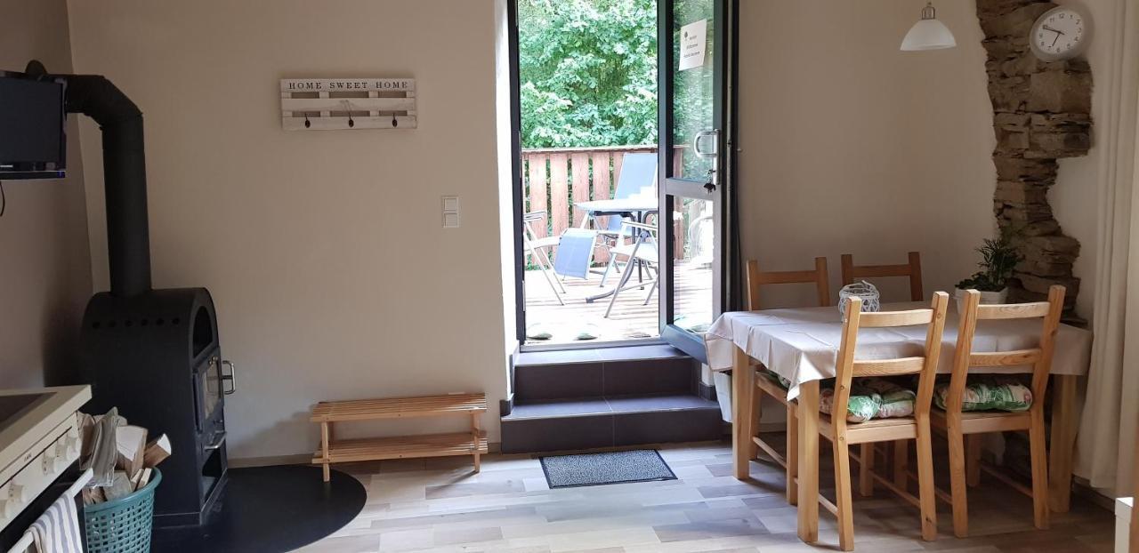 Neumuehle Ferienwohnung 2 Lutzerath Exteriör bild